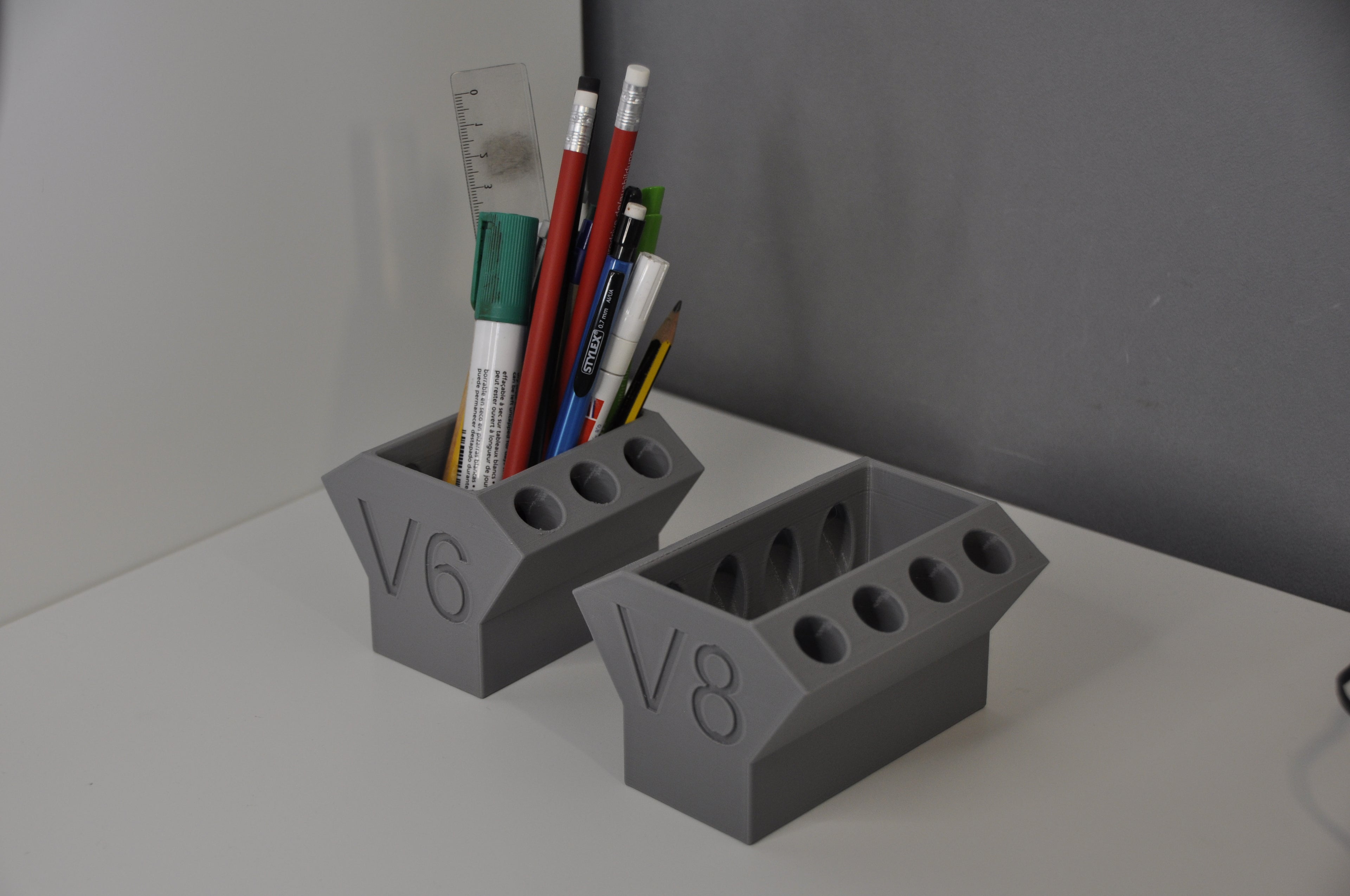 Porta lapiz Block V8 Y V6